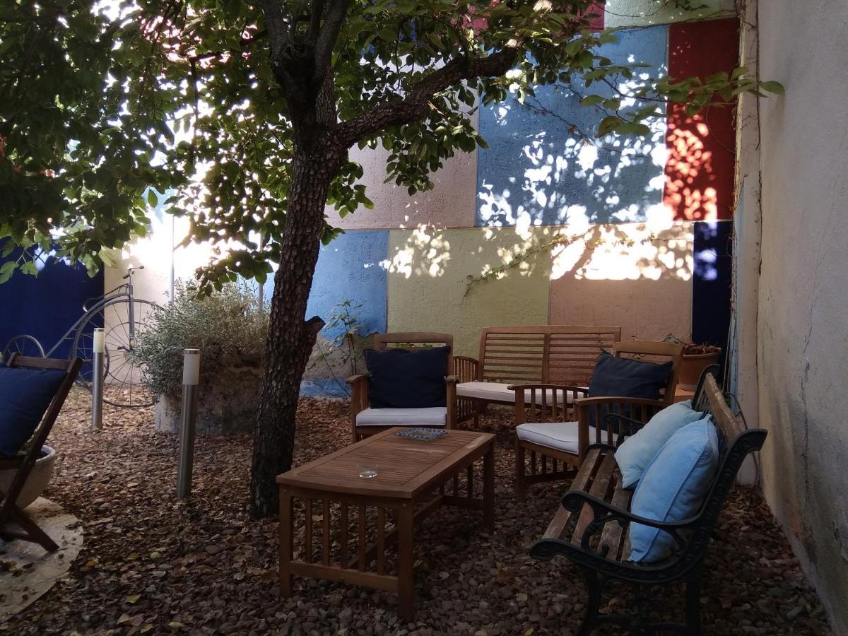 Hospedium Aloque Posada Hotel Rural 巴尔德佩尼亚斯 外观 照片